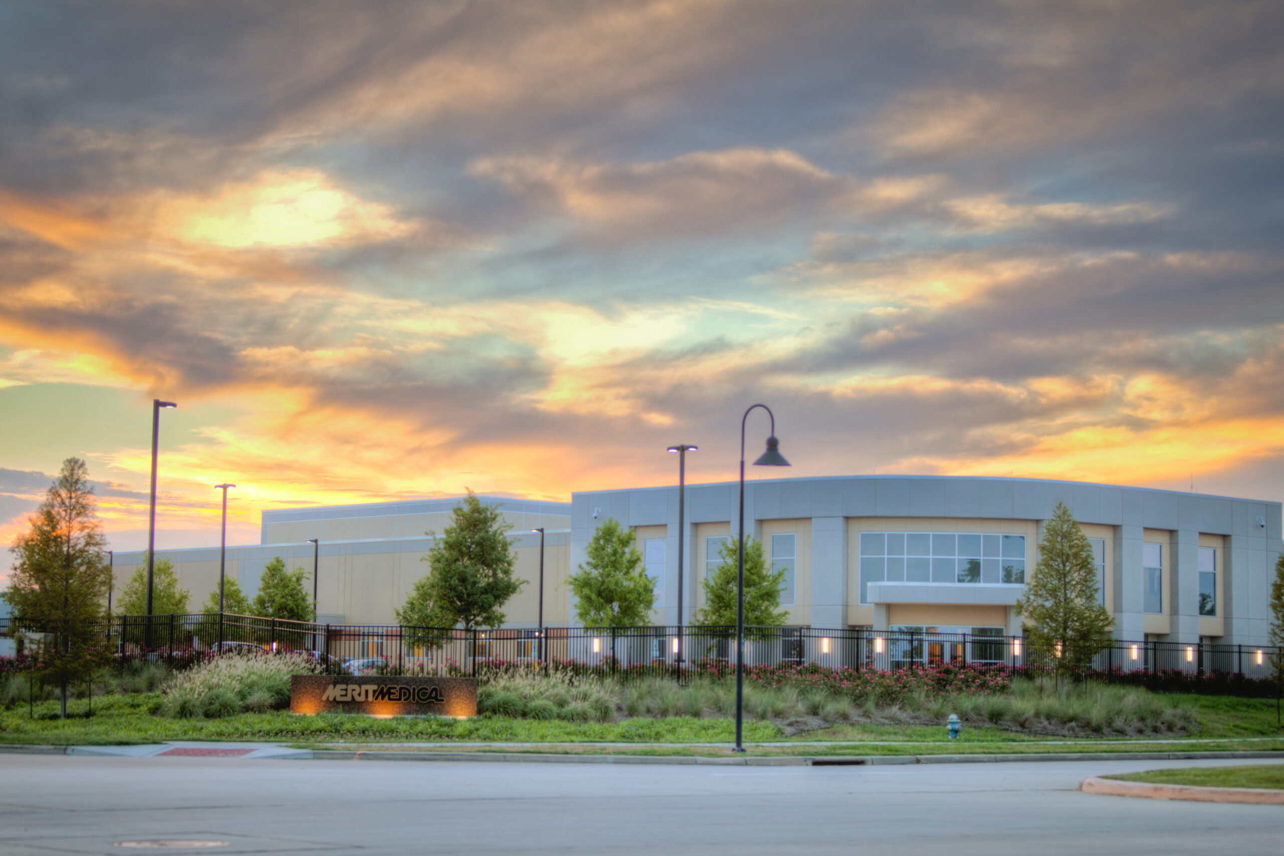 Merit Medical Pearland EDC